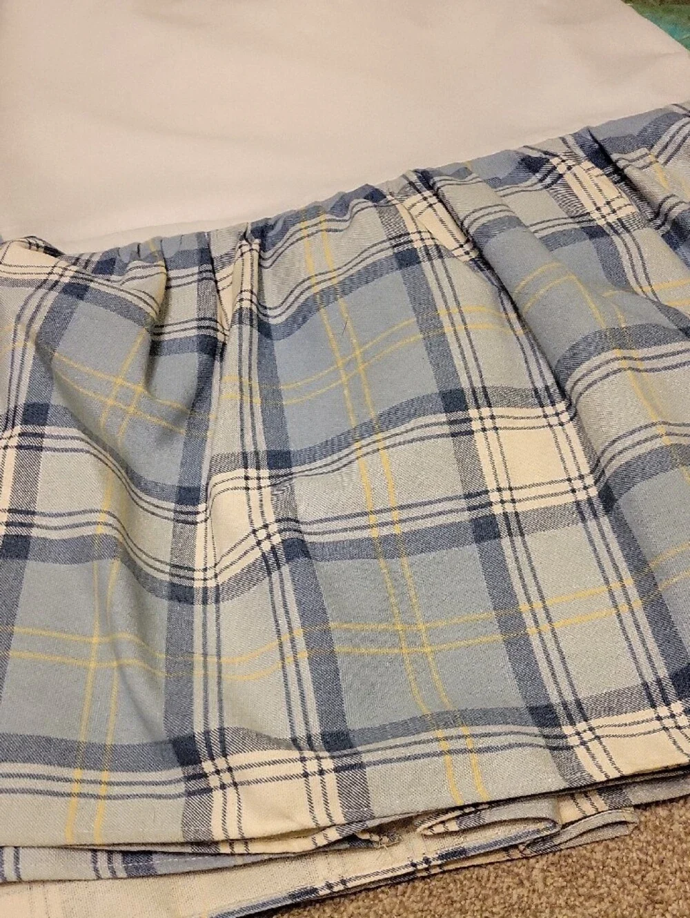 Cream/blue Plaid Queen Bed Skirt.